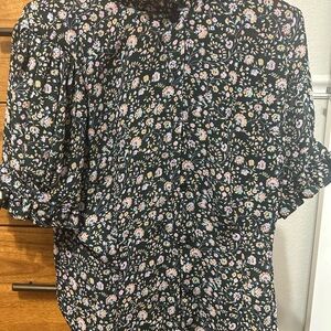 Selkie Black Floral Top